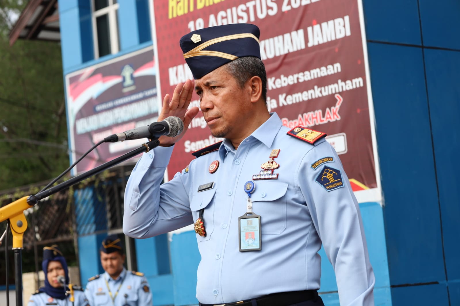 Disiplin_dalam_Bekerja_dan_Capai_Target_Kinerja_Pesan_Penting_Tholib_dalam_Apel_Pagi_Ini_1.jpeg