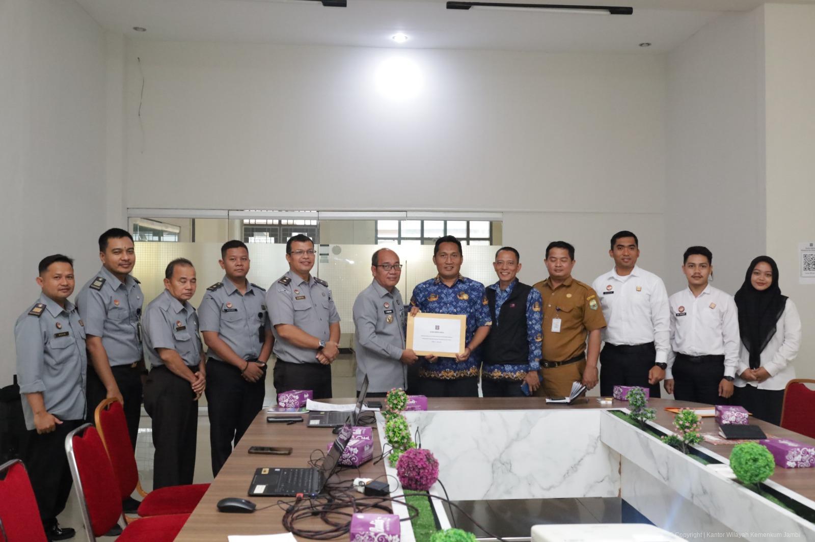 Harmon_Muaro_Jambi_170625_2.jpeg