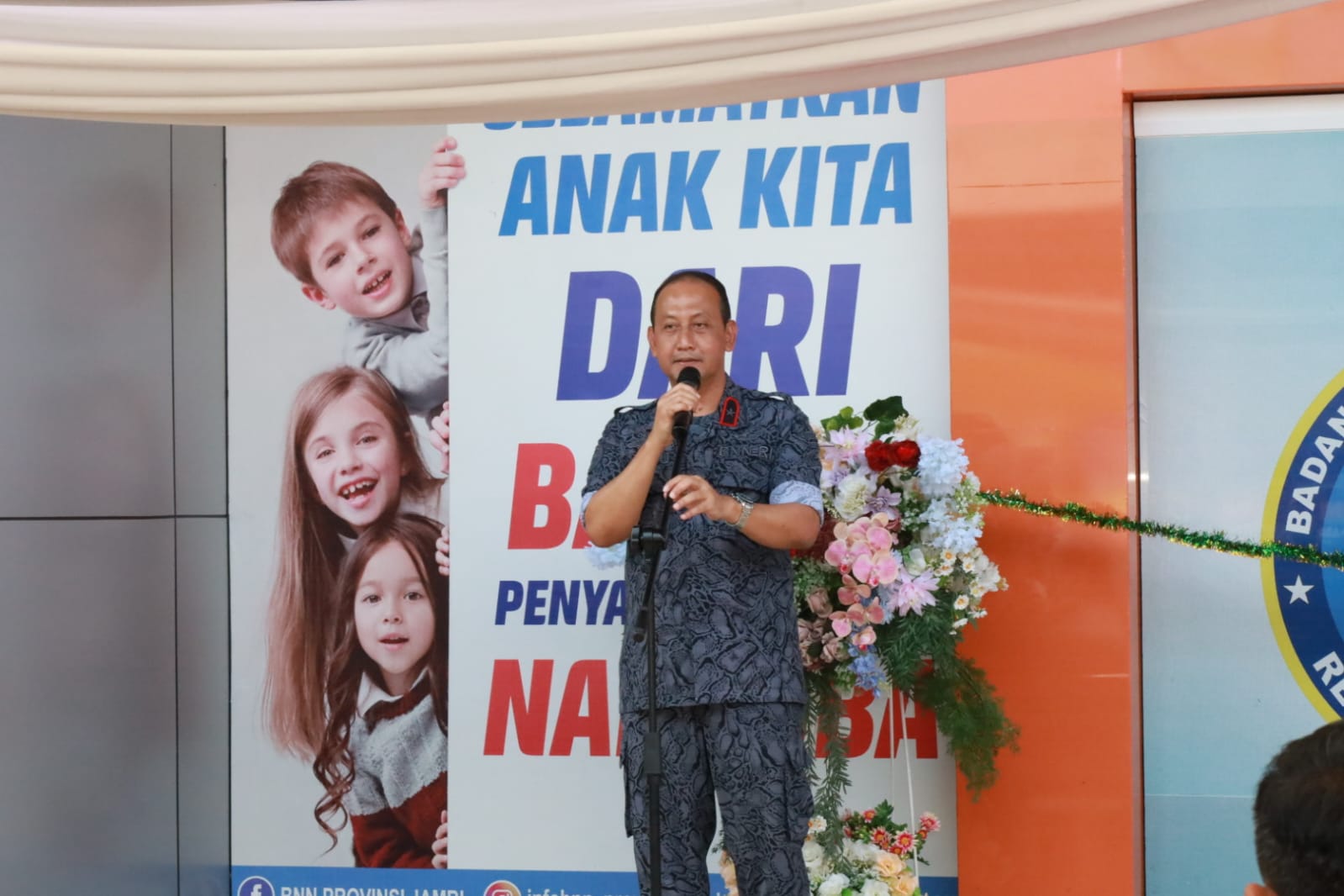 Kadiv_Pemasyarakatan_Kanwil_Kemenkumham_Jambi_Hadiri_HUT_BNN_ke_21_5.jpg