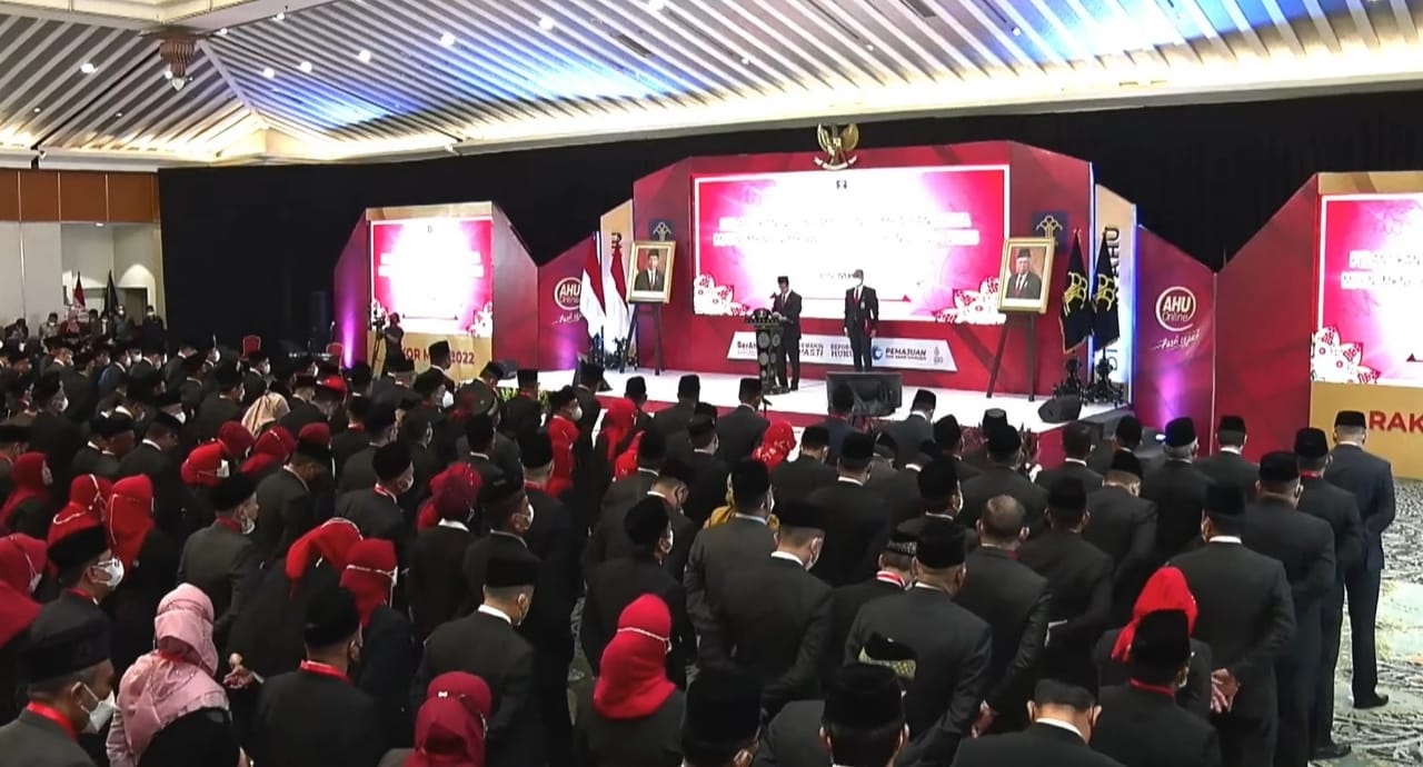 Kakanwil_Kemenkumham_Jambi_Tholib_dan_Kadivyankumham_Toman_dilantik_sebagai_Anggota_MKN_Periode_Tahun_2022-2025_1.jpg
