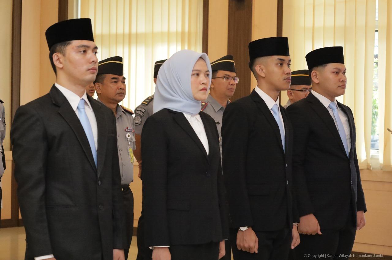 Pelantikan_Analis_Keimigrasian_7725_9.jpeg