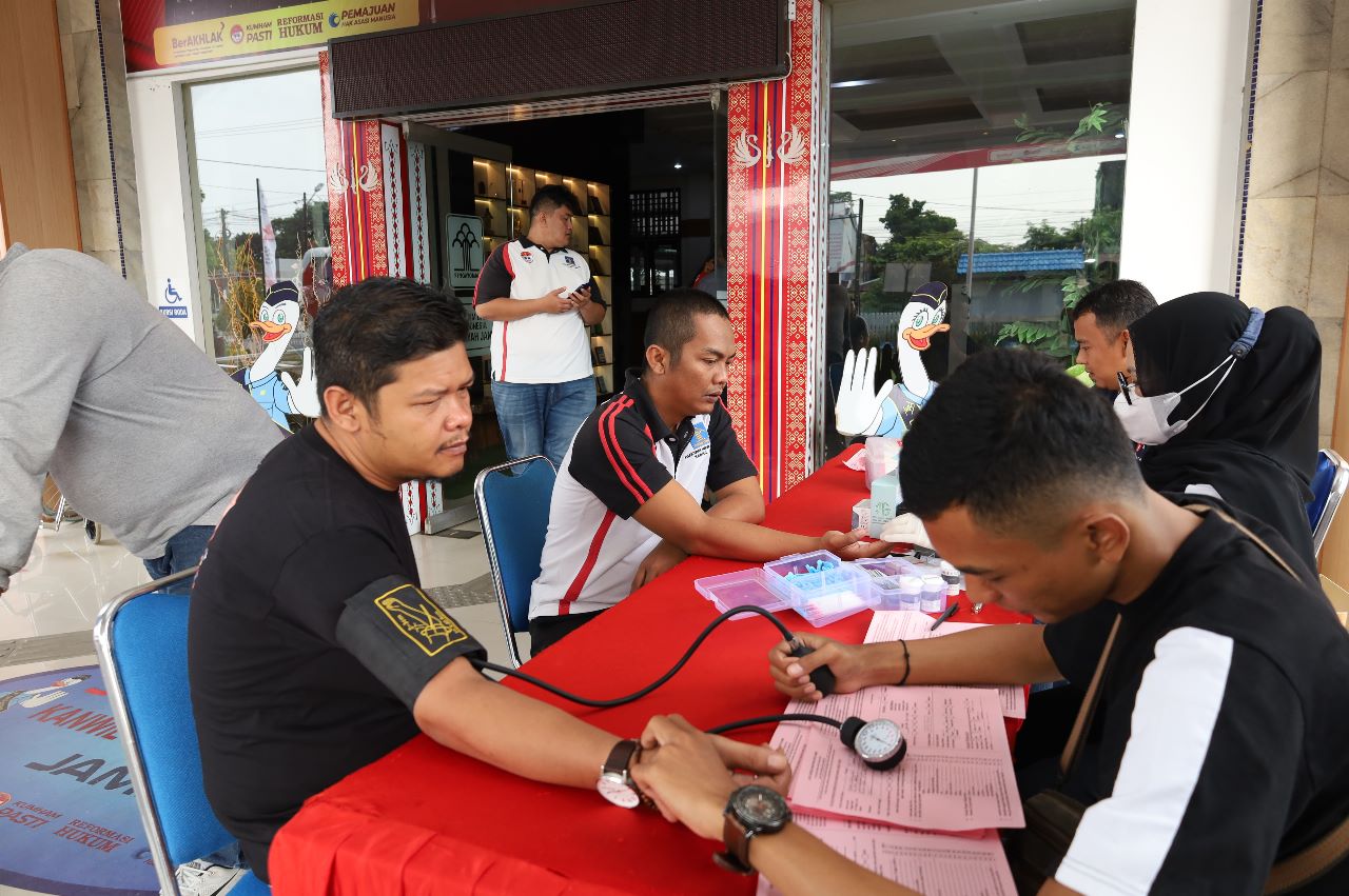 Sambut_Hari_Lahir_Kemenkumham_ke-78_Kemenkumham_Jambi_Sehatkan_Tubuh_dengan_Donor_Darah_2.jpg