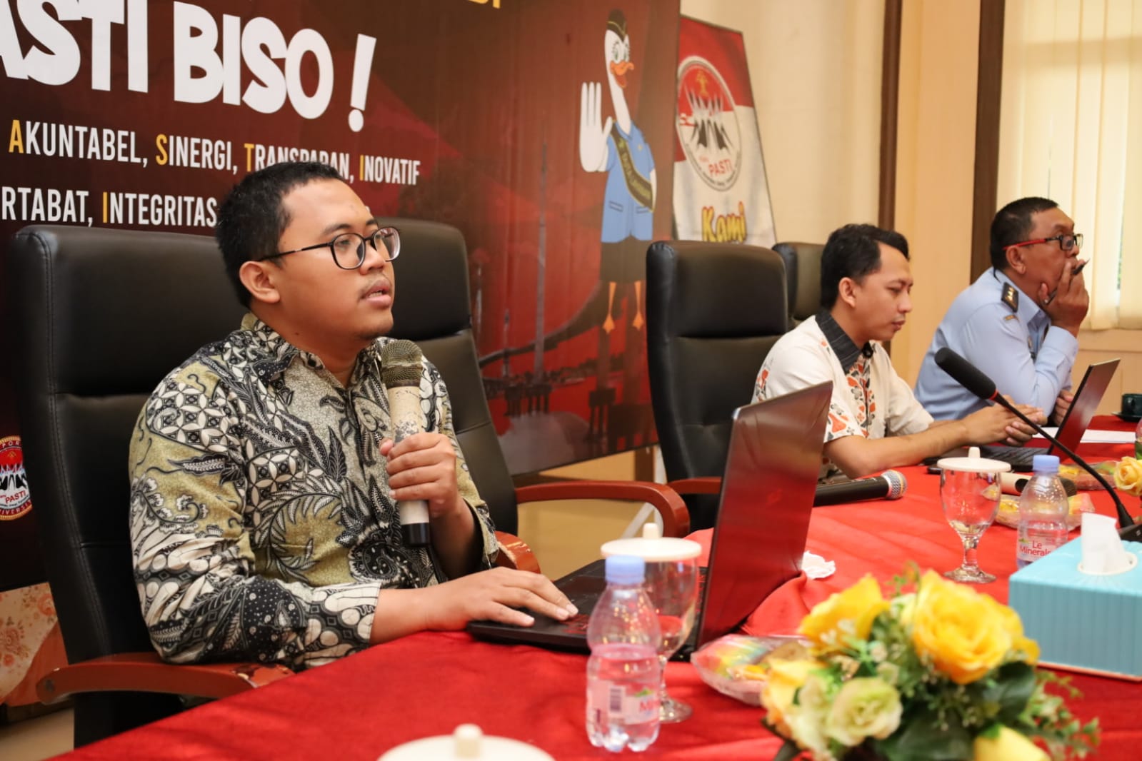 Tingkatkan_Kompetensi_Tim_Pusdatin_Kemenkumham_RI_Laksanakan_Supervisi_Layanan_TI_dan_ToT_pada_Kanwil_Kemenkumham_Jambi_2.jpg