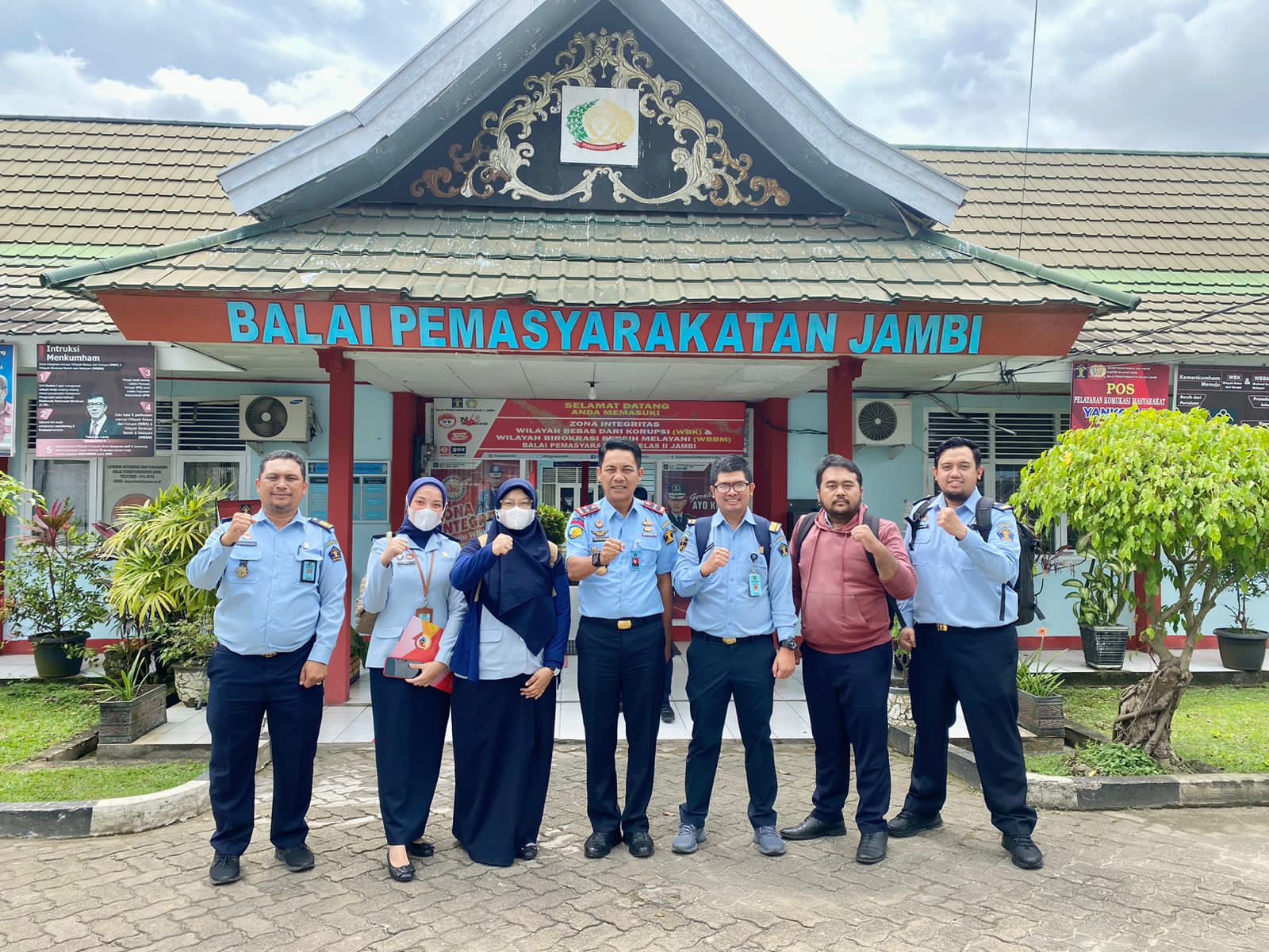 Visitasi_dan_Evaluasi_Pelaksanaan_SPBE_Demi_Wujudkan_Tata_Kelola_Pemerintahan_yang_Bersih_Efektif_Transparan_dan_Akuntabel_3.jpg
