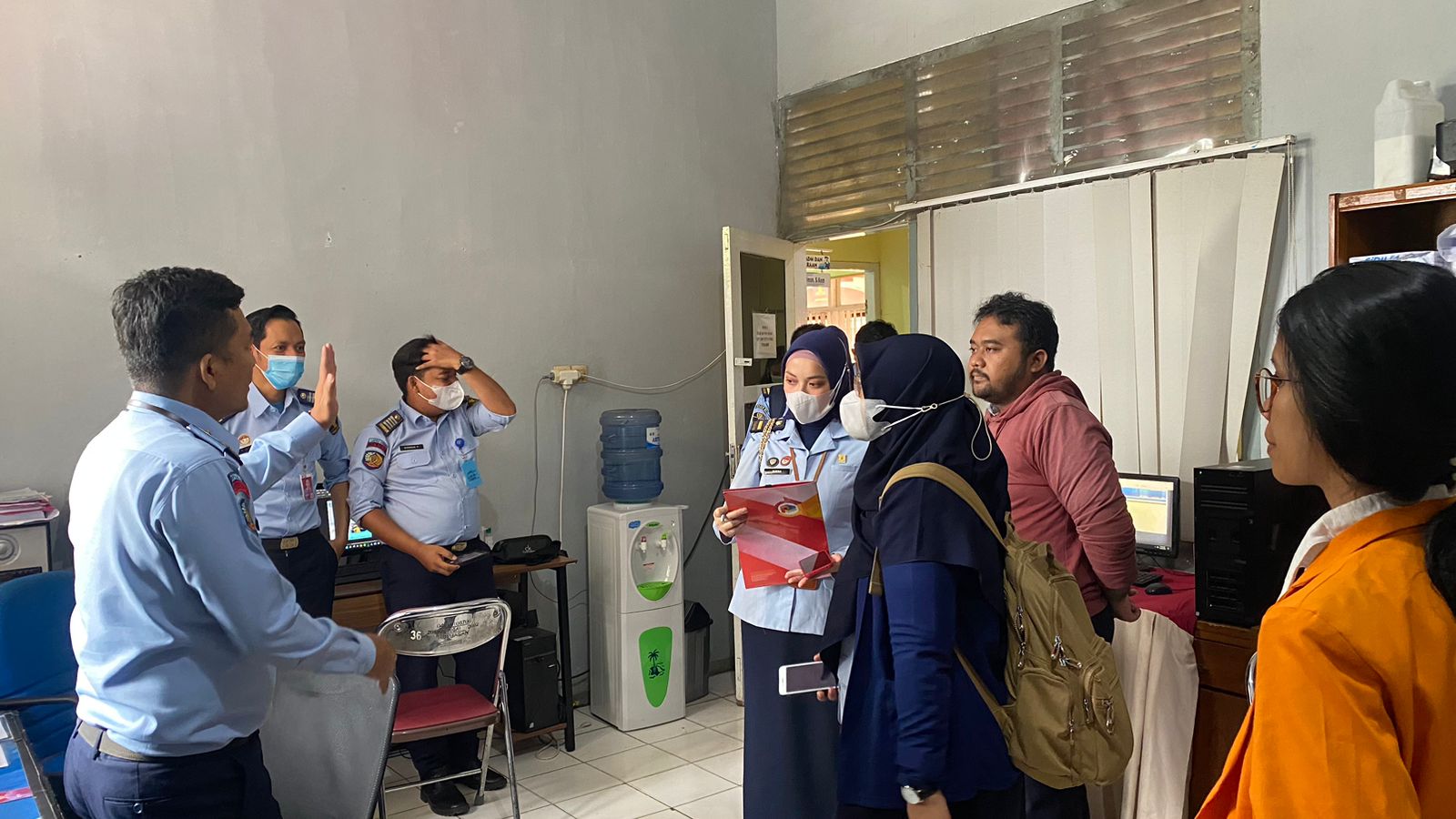 Visitasi_dan_Evaluasi_Pelaksanaan_SPBE_Demi_Wujudkan_Tata_Kelola_Pemerintahan_yang_Bersih_Efektif_Transparan_dan_Akuntabel_5.jpg