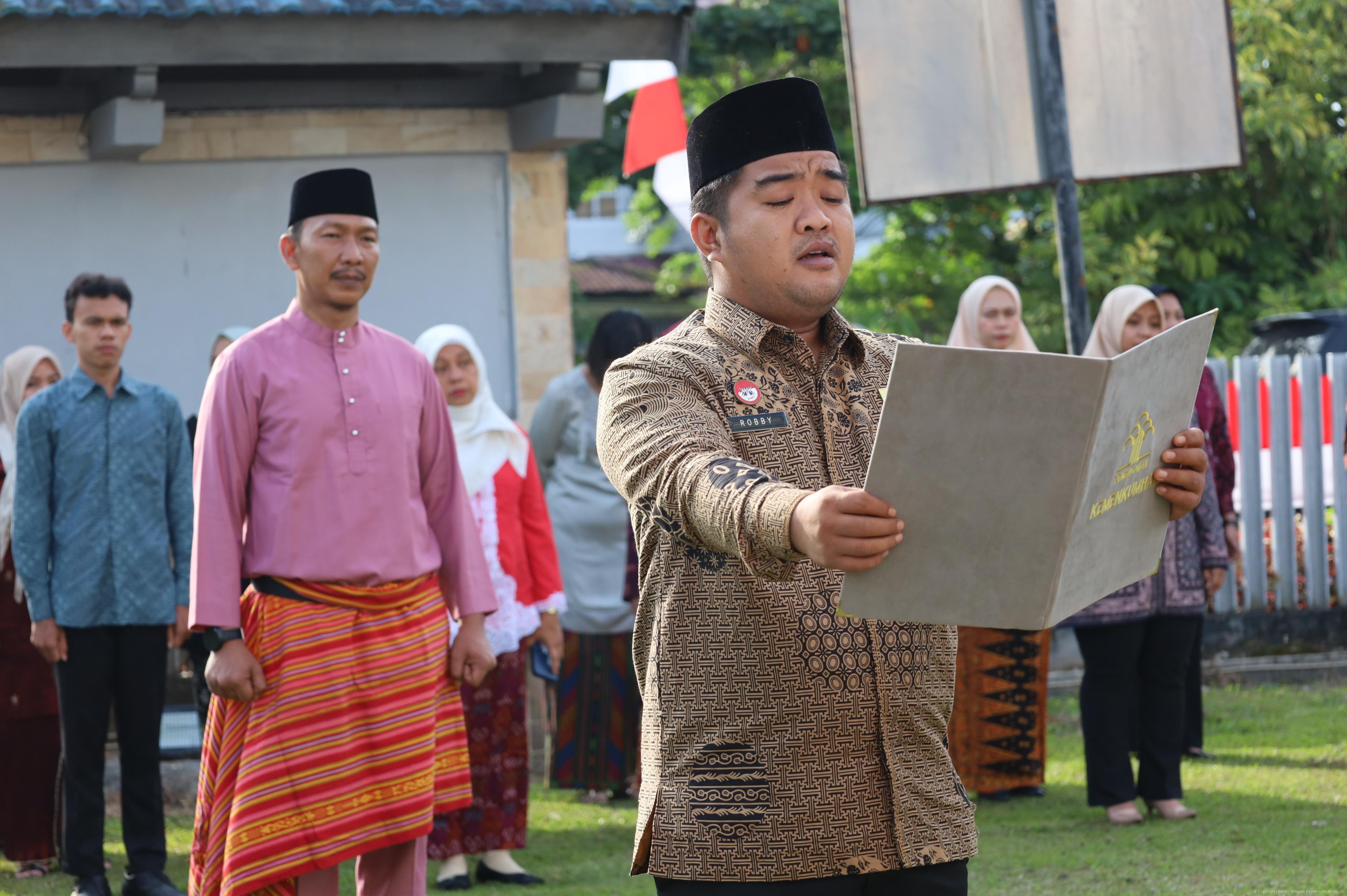 hut_ri_80_9.JPG