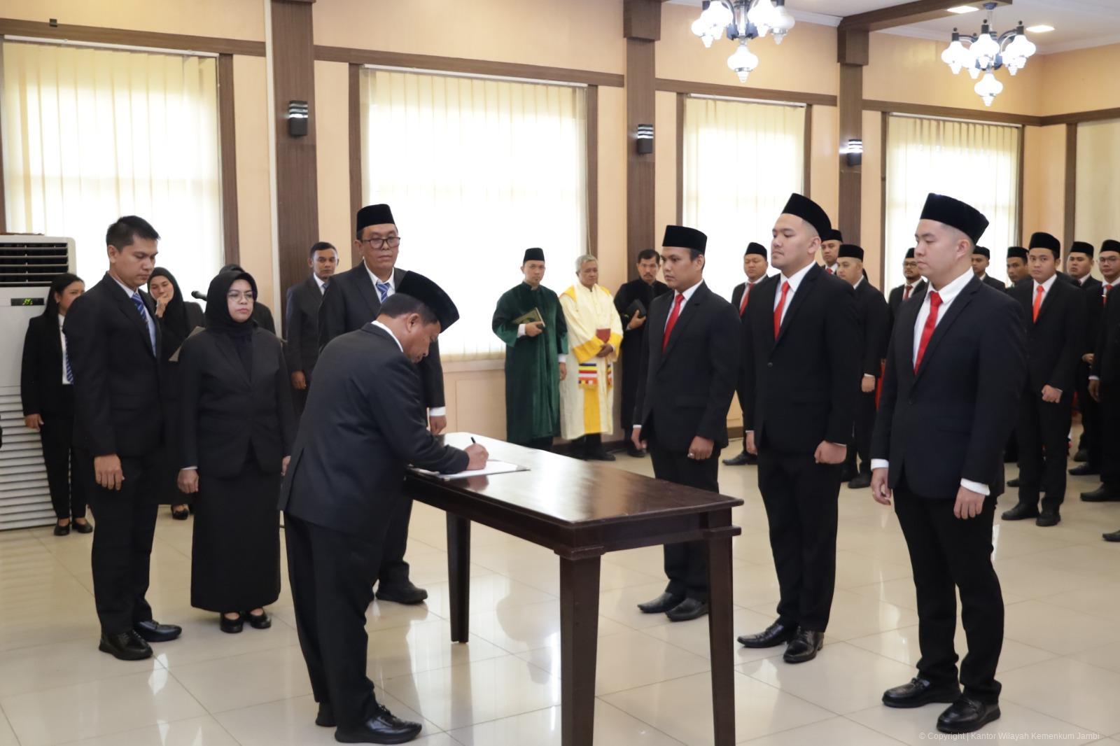 pelantikan_44_Notaris_5.jpeg