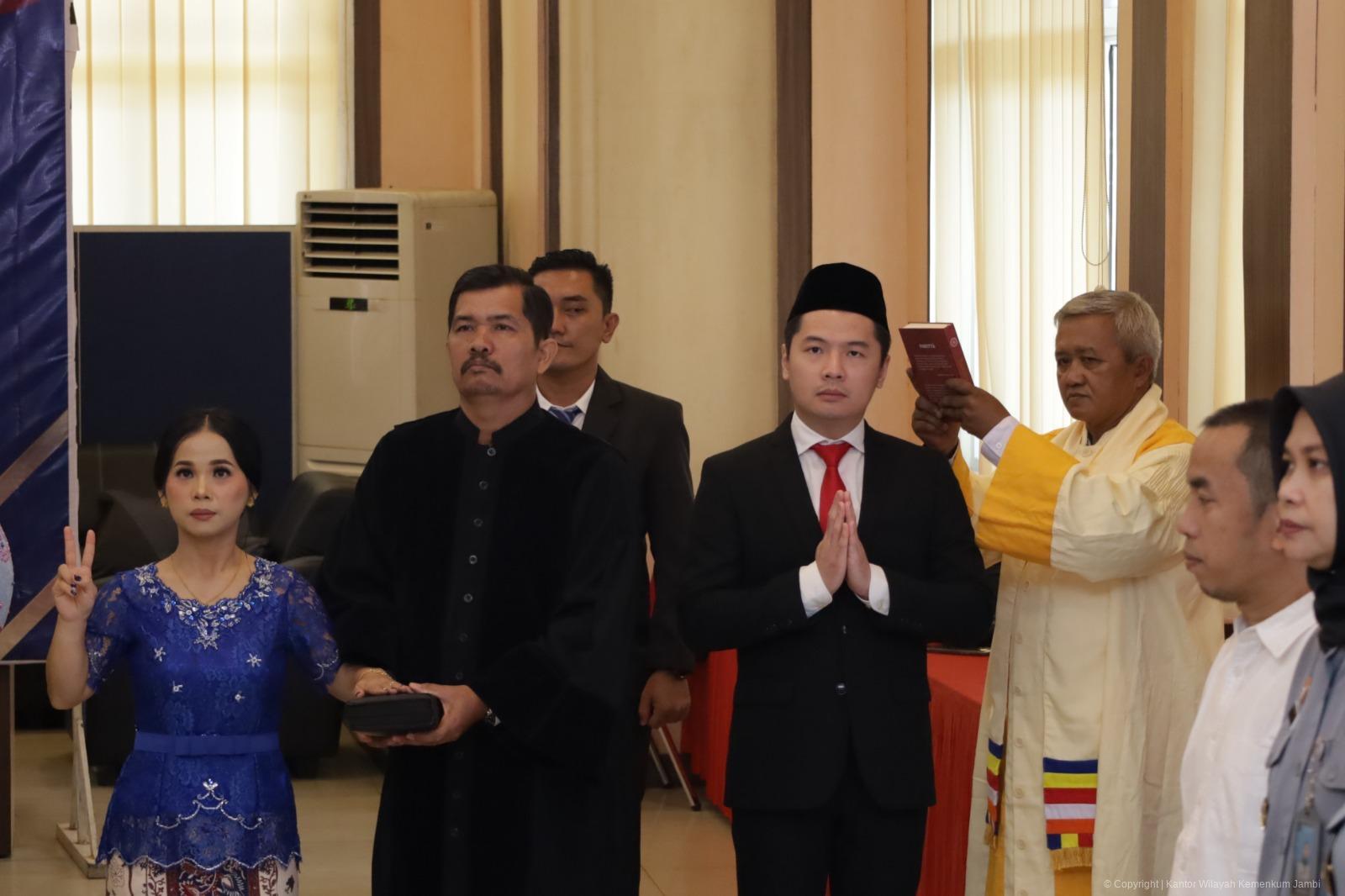 pelantikan_44_Notaris_9.jpeg