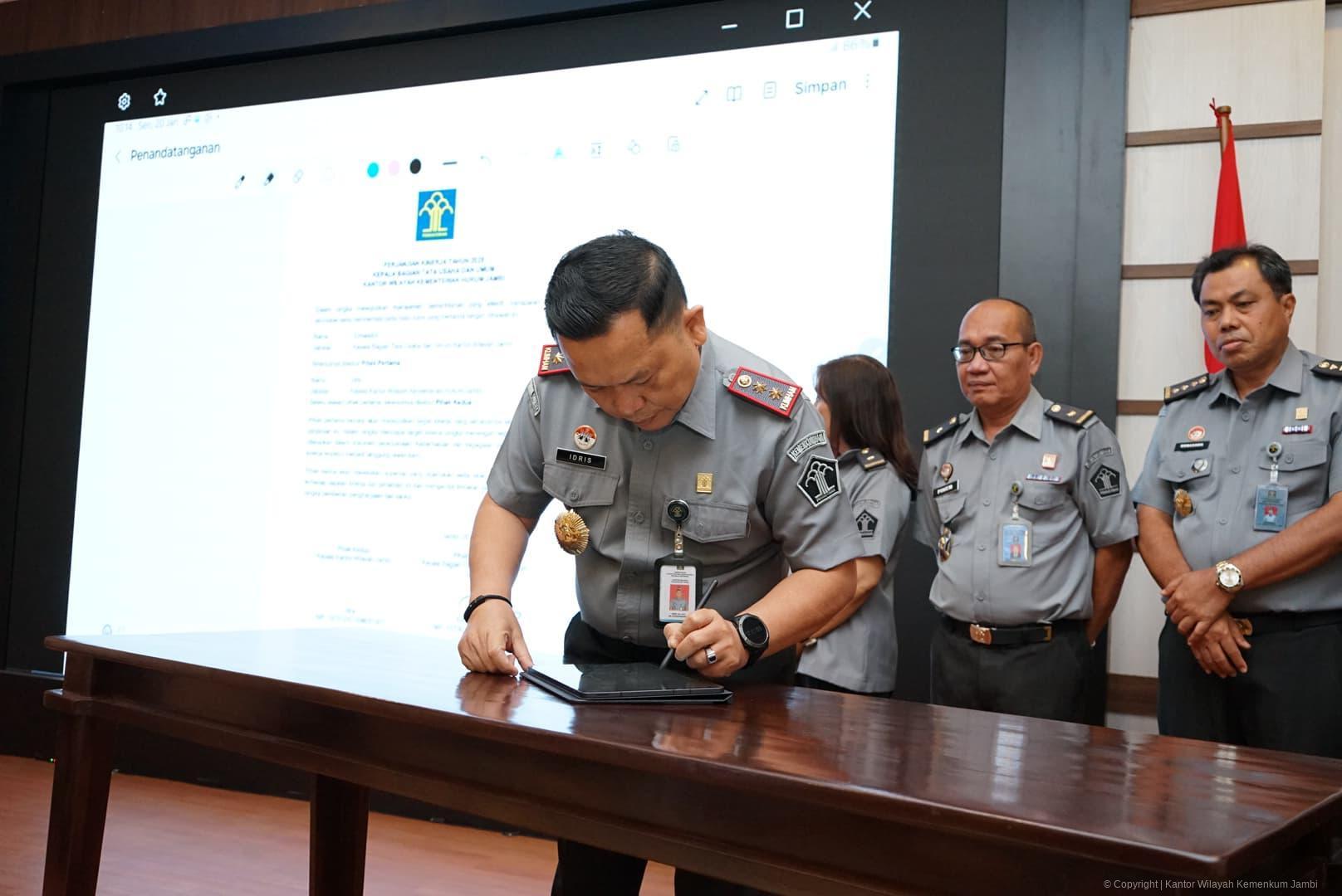 penandatangan_ZI_8.jpeg