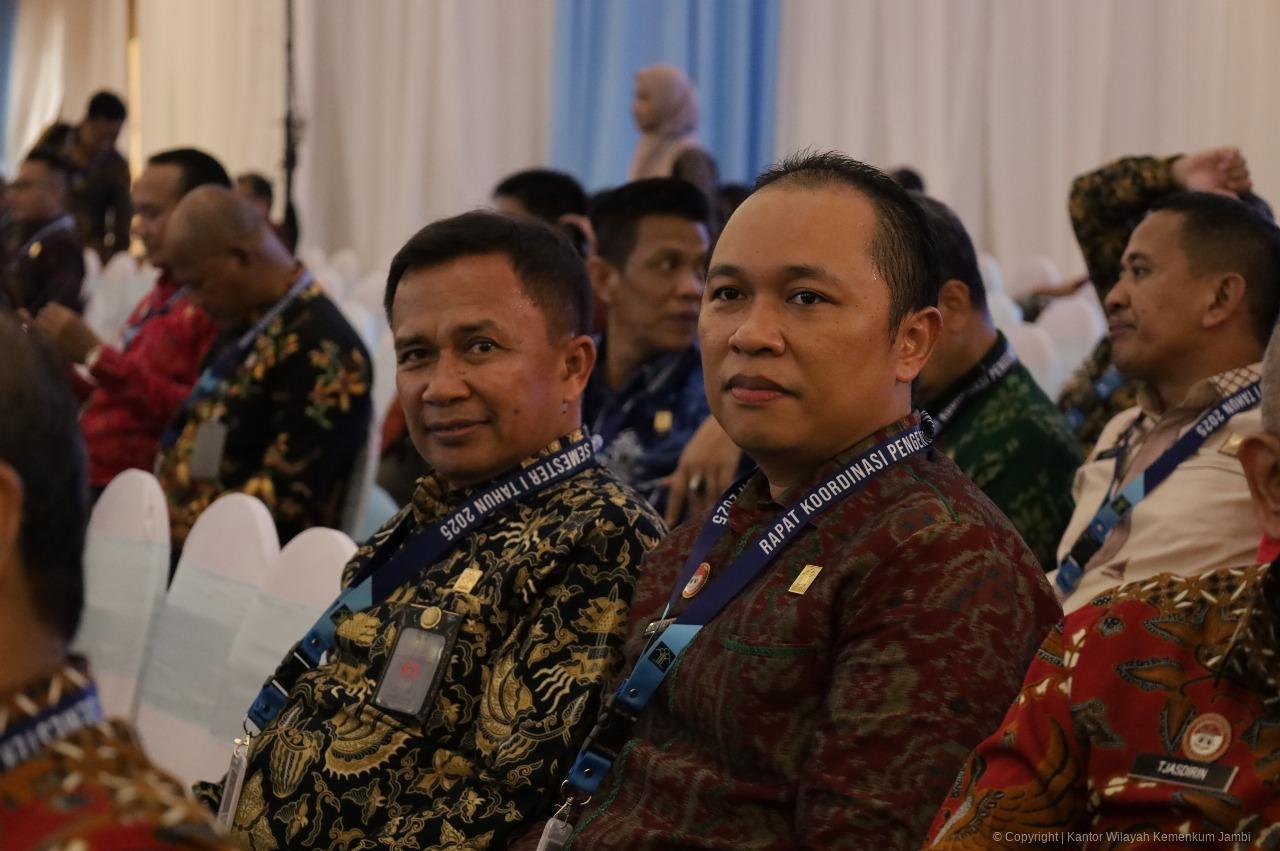 penutupan_rakor_smt_I_2025_6.jpeg