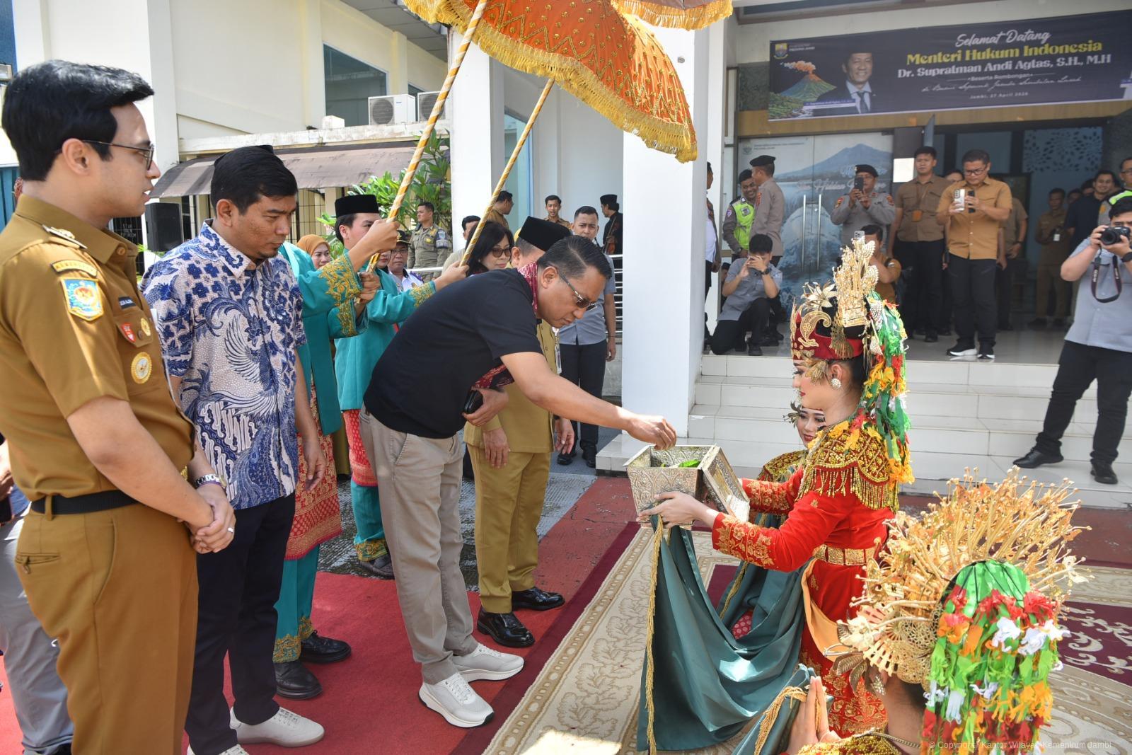 penyambutan_menteri_hukum_ri_5.jpeg