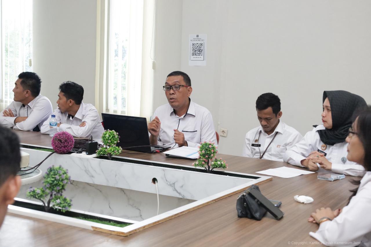 rapat_kerja_divisi_yankum_9725_7.jpeg