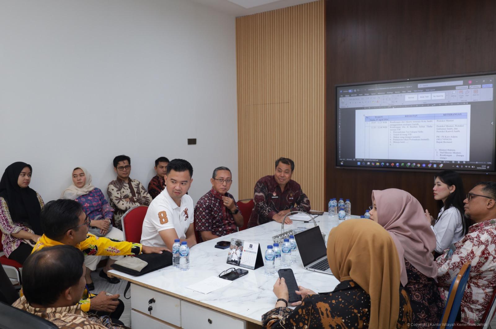 rapat_persiapan_kunjungan_menteri_230426_1.jpeg