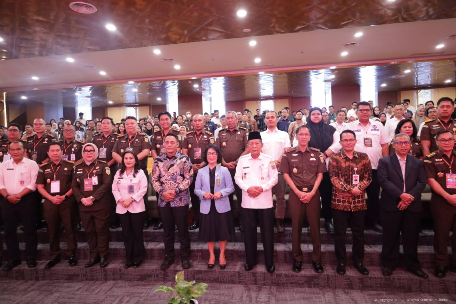 seminar_hut_kejaksaan_80_8.jpeg