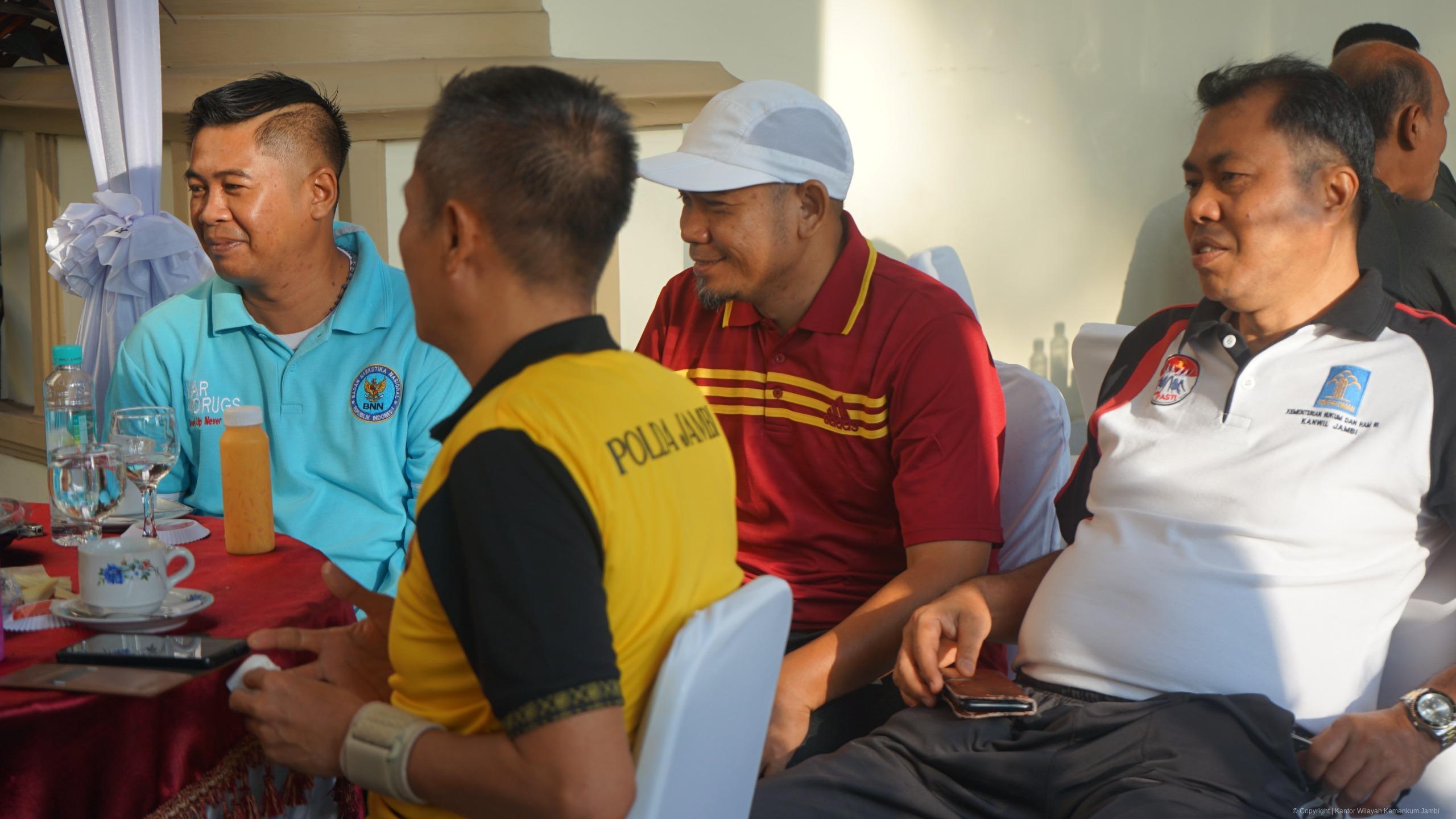 senam_bersama_polda_1.jpeg